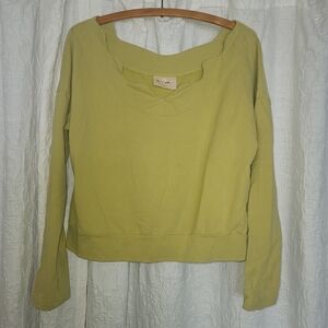 Lovefool scallop neckline top in sm